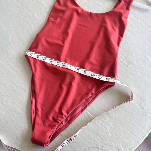 Aerie Super Scoop One Piece Nylon Swimsuit in Coral Size M - Picture 11 of 11